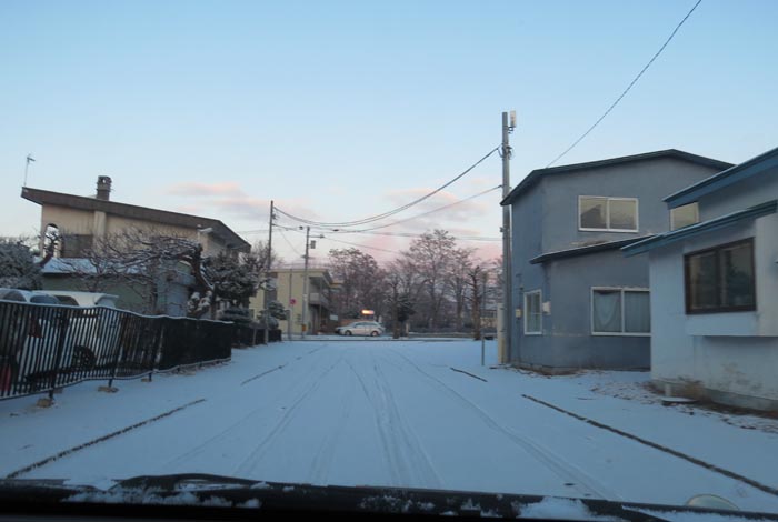 webnews今朝の北見／松浦水産駐車場裏の通り