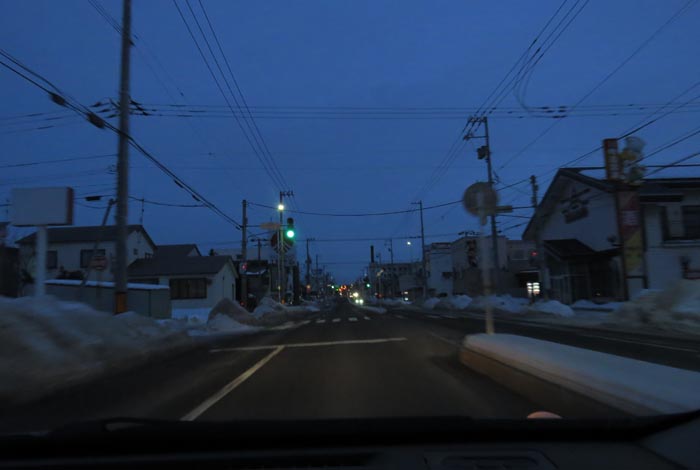 webnews今朝の北見／とん田通り、南大通り交差点から国道39号方向