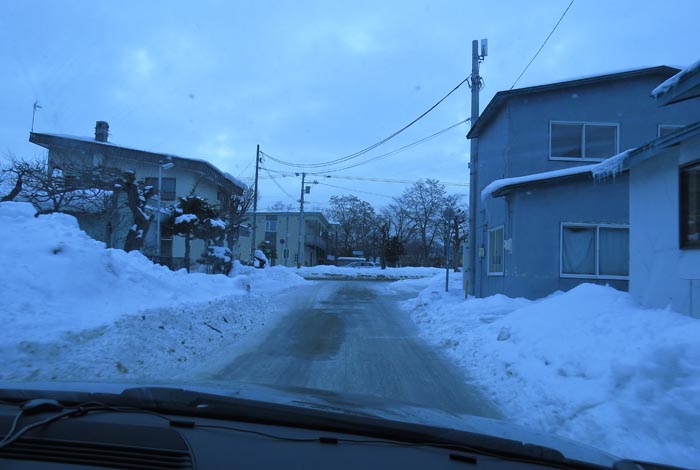 webnews今朝の北見／松浦水産駐車場裏の通り