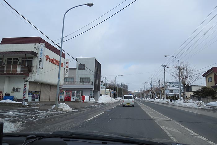 webnews今朝の北見／常盤通り、さかい商店前から北見市民会館方向
