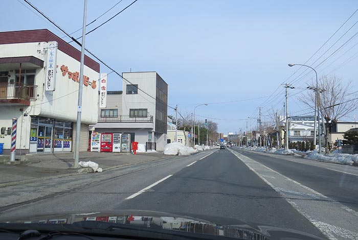 webnews今朝の北見／常盤通り、さかい商店前から北見市民会館方向