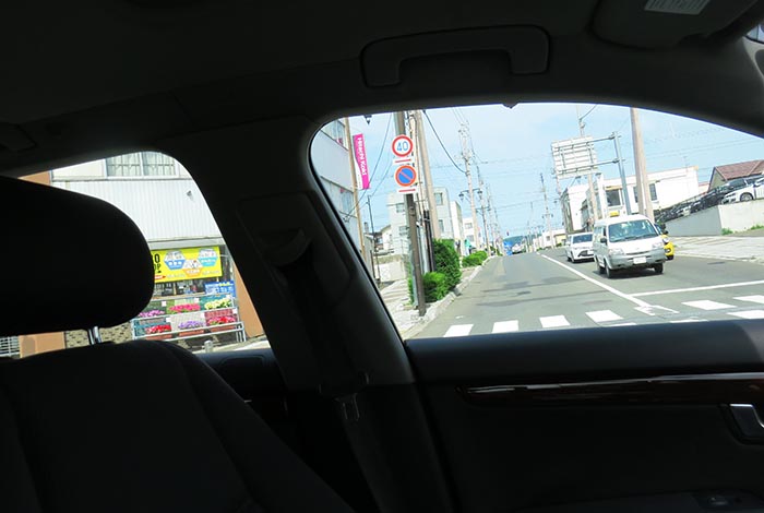 webnews今朝の北見／大通り東４丁目交差点から左の仁頃通り側