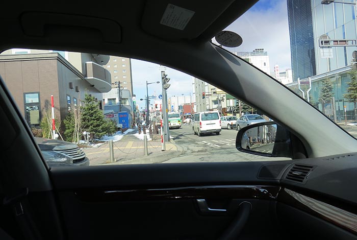 webnews今朝の北見／駅前交差点から左は中央通り側
