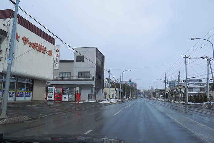 webnews今朝の北見／常盤通り、さかい商店前から北見市民会館方向