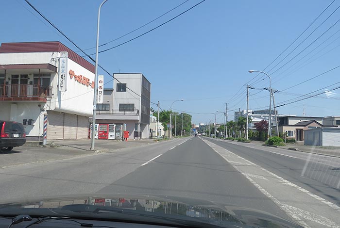 webnews今朝の北見／常盤通り、さかい商店前から北見市民会館方向