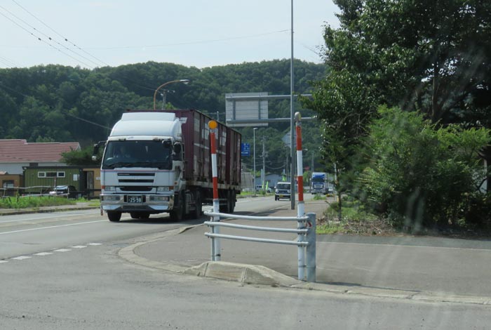 webnews今朝の北見／交差点から右は、津別・訓子府・置戸方面