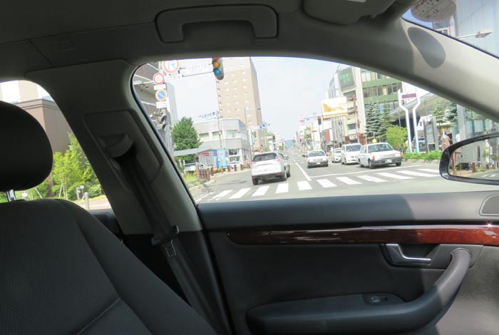webnews今朝の北見/駅前交差点から左は中央通り側