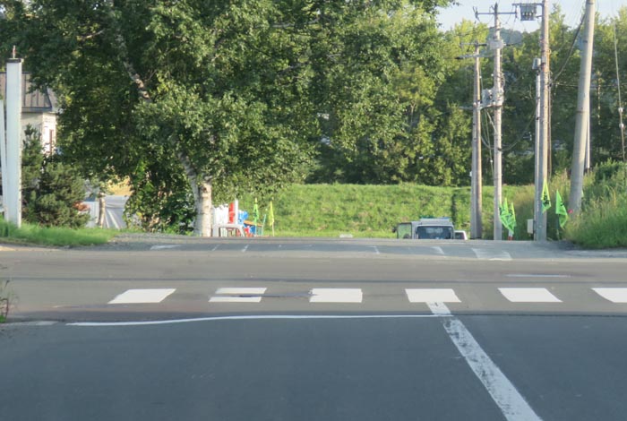 webnews¡’©‚Ì–kŒ©^Œð·“_‚©‚牜‚ª–³‰Áì‚̉EŠÝ’ç–h