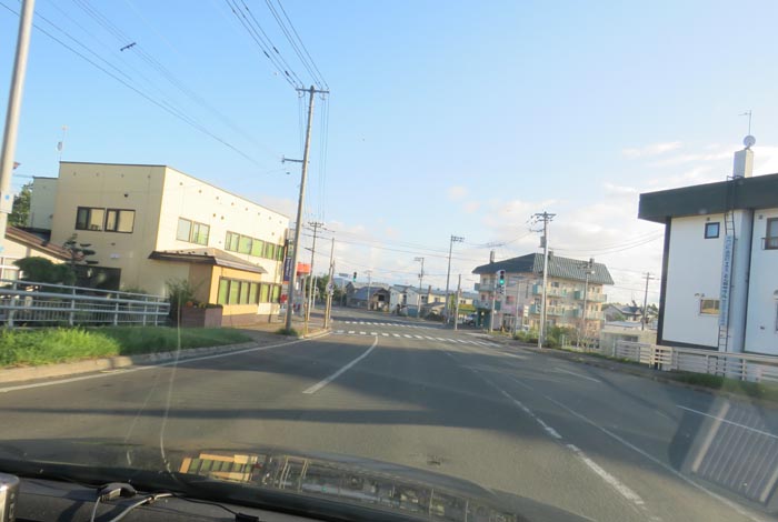 webnews今朝の北見／無加川橋を渡り南大通り交差点方向