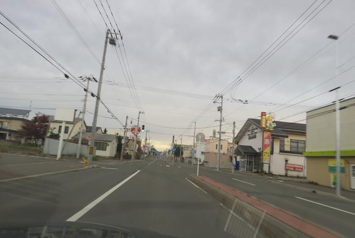 webnews今朝の北見／とん田通り、南大通り交差点から国道39号方向