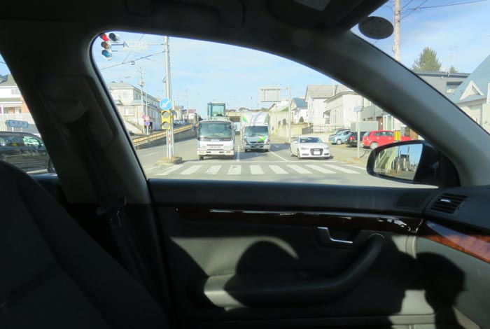 webnews今朝の北見/東9丁目歩道橋の交差点から左