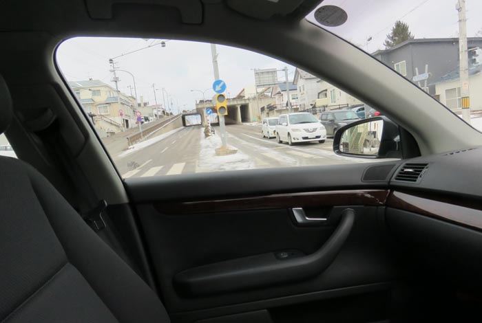 webnews今朝の北見/東9丁目歩道橋の交差点から左