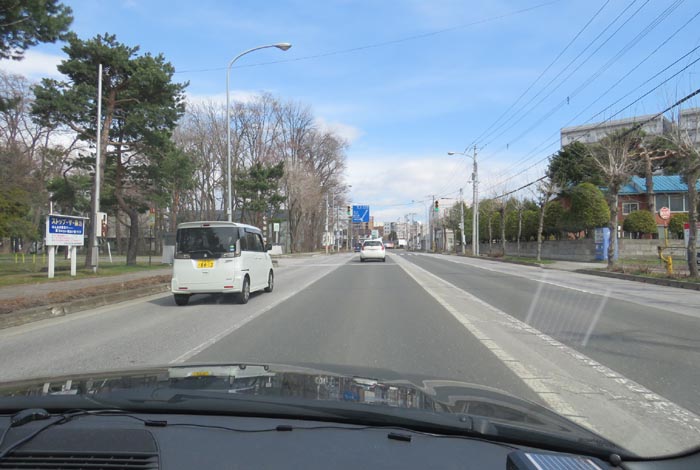 webnews今朝の北見／北見市民会館正門前から国道39号方向
