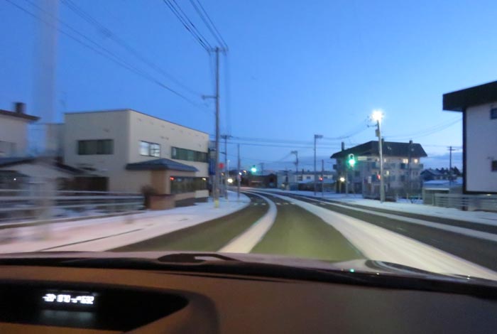 webnews¡’©‚Ì–kŒ©^–³‰Áì‹´‚ð“n‚è“ì‘å’Ê‚èŒð·“_•ûŒü