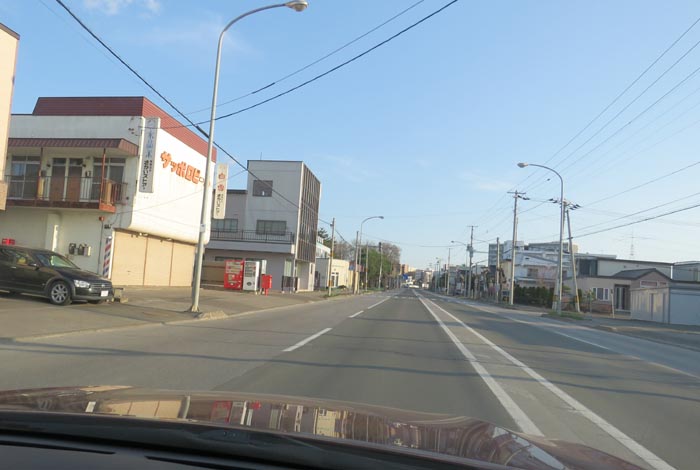 webnews今朝の北見／常盤通り、さかい商店前から北見市民会館方向