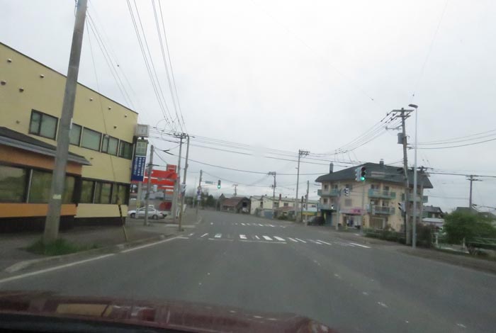 webnews今朝の北見／無加川橋を渡り南大通り交差点方向