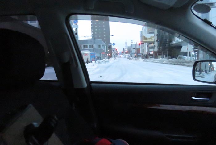 webnews今朝の北見/駅前交差点から左は中央通り側