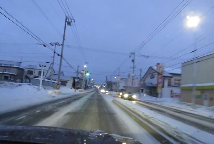 webnews今朝の北見/とん田通り、南大通り交差点から国道39号方向