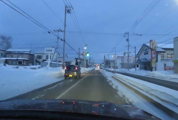 webnews今朝の北見/とん田通り、南大通り交差点から国道39号方向