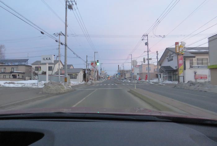 webnews今朝の北見/とん田通り、南大通り交差点から国道39号方向