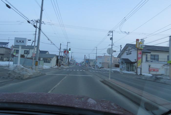 webnews今朝の北見/とん田通り、南大通り交差点から国道39号方向
