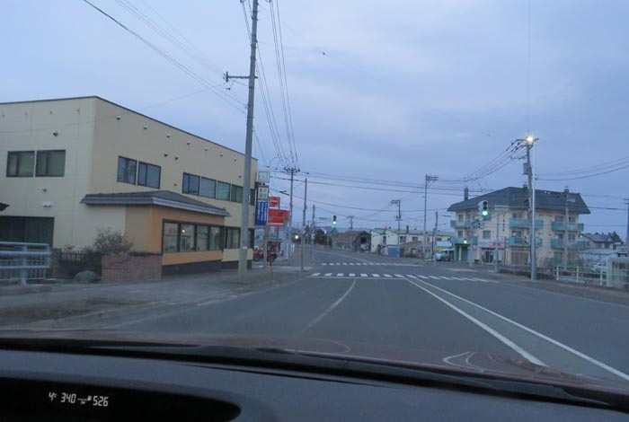 webnews今朝の北見/無加川橋を渡り南大通り交差点方向