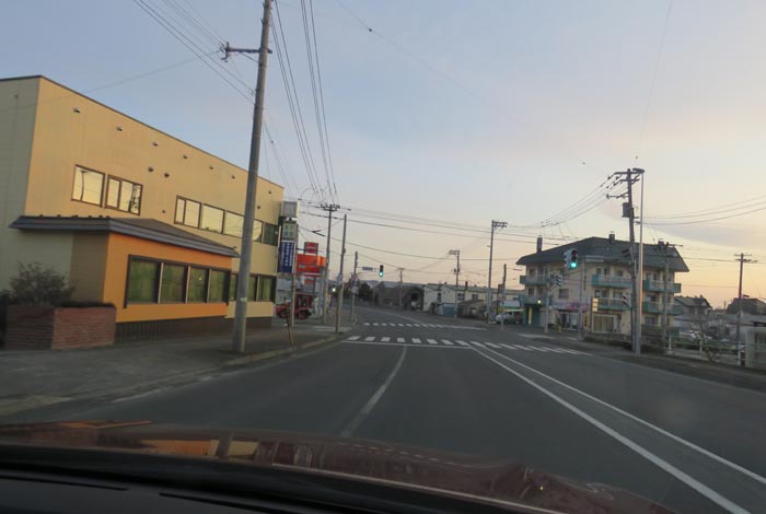 webnews今朝の北見/無加川橋を渡り南大通り交差点方向