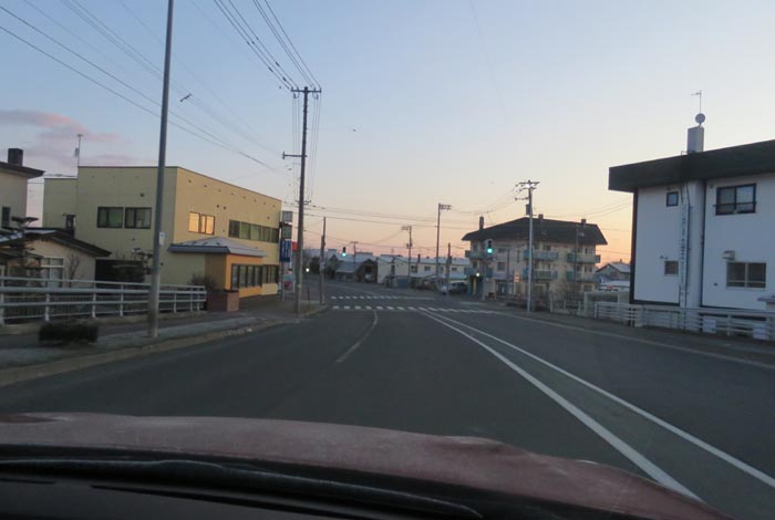 webnews今朝の北見/無加川橋を渡り南大通り交差点方向