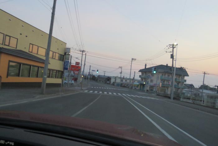 webnews今朝の北見/無加川橋を渡り南大通り交差点方向