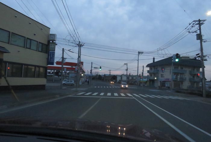 webnews今朝の北見/無加川橋を渡り南大通り交差点方向