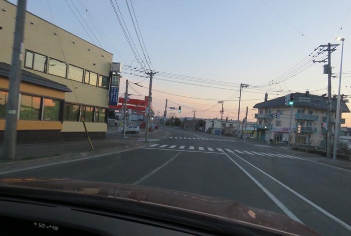 webnews今朝の北見/無加川橋を渡り南大通り交差点方向