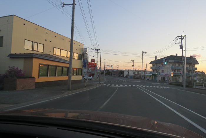 webnews今朝の北見/無加川橋を渡り南大通り交差点方向