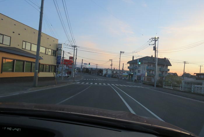 webnews今朝の北見/無加川橋を渡り南大通り交差点方向