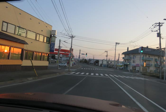 webnews今朝の北見/無加川橋を渡り南大通り交差点方向
