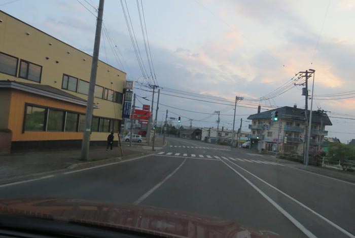 webnews今朝の北見/無加川橋を渡り南大通り交差点方向