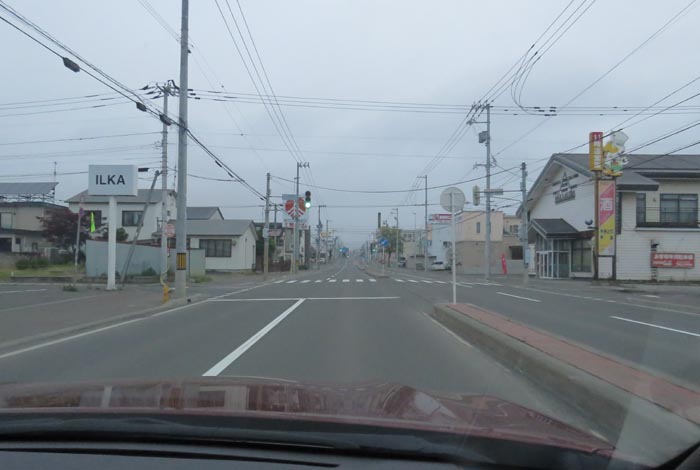 webnews今朝の北見/とん田通り、南大通り交差点から国道39号方向