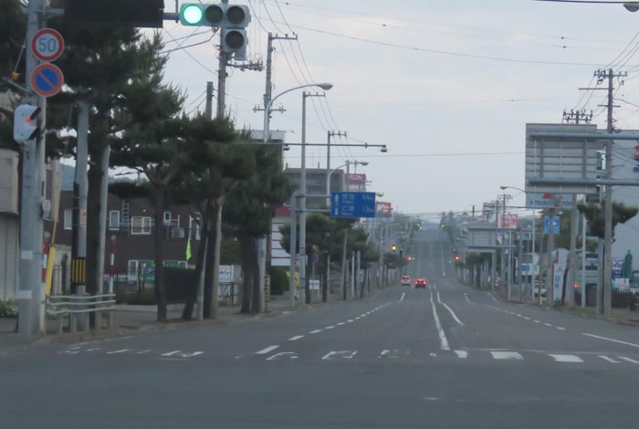 webnews今朝の北見/交差点から奥は常呂方面