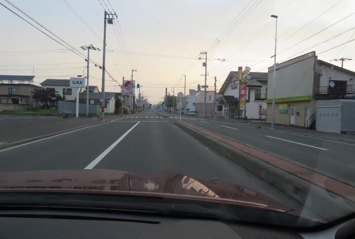 webnews今朝の北見/とん田通り、南大通り交差点から国道39号方向