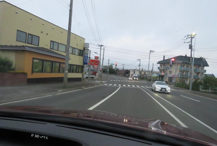 webnews今朝の北見/無加川橋を渡り南大通り交差点方向