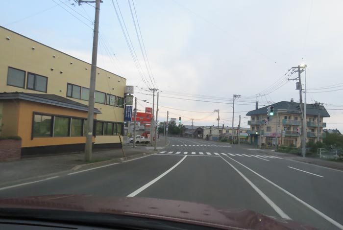webnews今朝の北見/無加川橋を渡り南大通り交差点方向