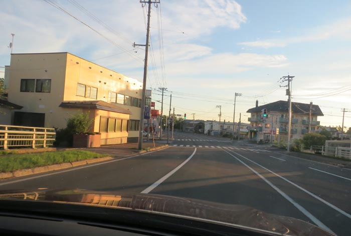 webnews今朝の北見/無加川橋を渡り南大通り交差点方向