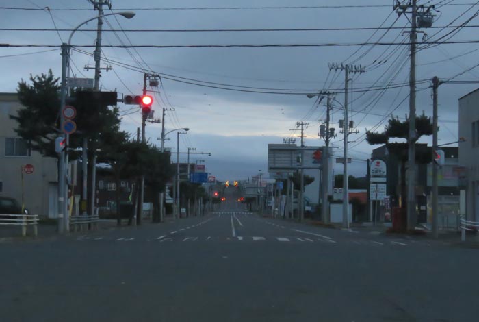 webnews今朝の北見/交差点から奥は常呂方面