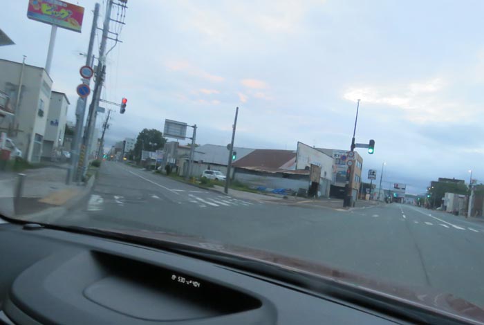webnews今朝の北見/交差点から北4条通り側のパレスビル方向