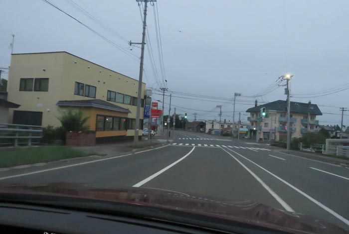 webnews今朝の北見/無加川橋を渡り南大通り交差点方向