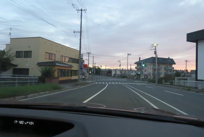 webnews今朝の北見/無加川橋を渡り南大通り交差点方向