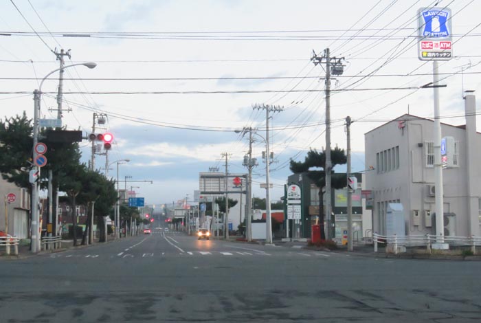 webnews今朝の北見/交差点から奥は常呂方面