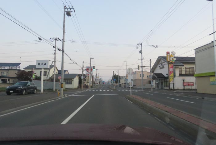 webnews今朝の北見/とん田通り、南大通り交差点から国道39号方向
