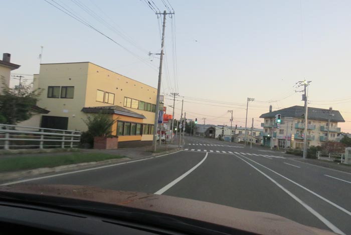 webnews今朝の北見/無加川橋を渡り南大通り交差点方向