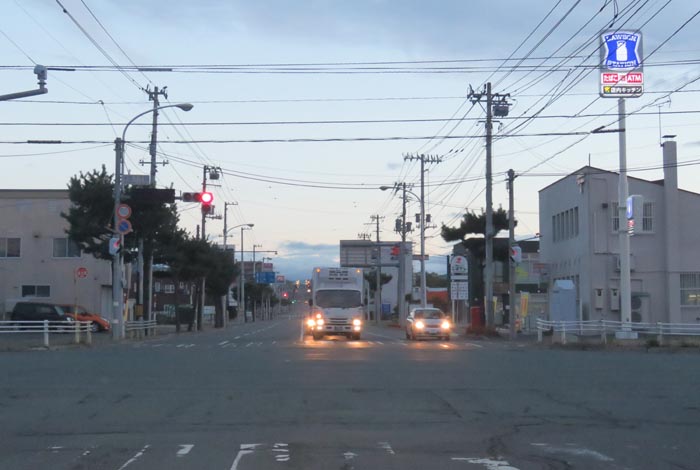 webnews今朝の北見/交差点から奥は常呂方面