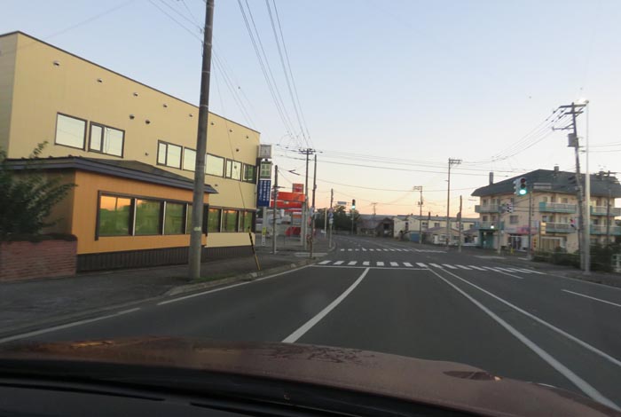 webnews今朝の北見/無加川橋を渡り南大通り交差点方向